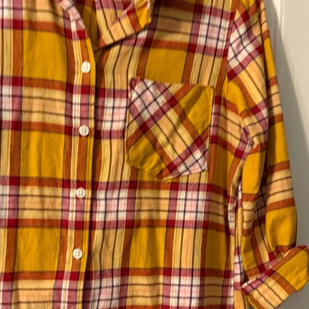 Old Navy The Classic Shirt Yellow Plaid Button-Down Shirt - Picture 5 of 5